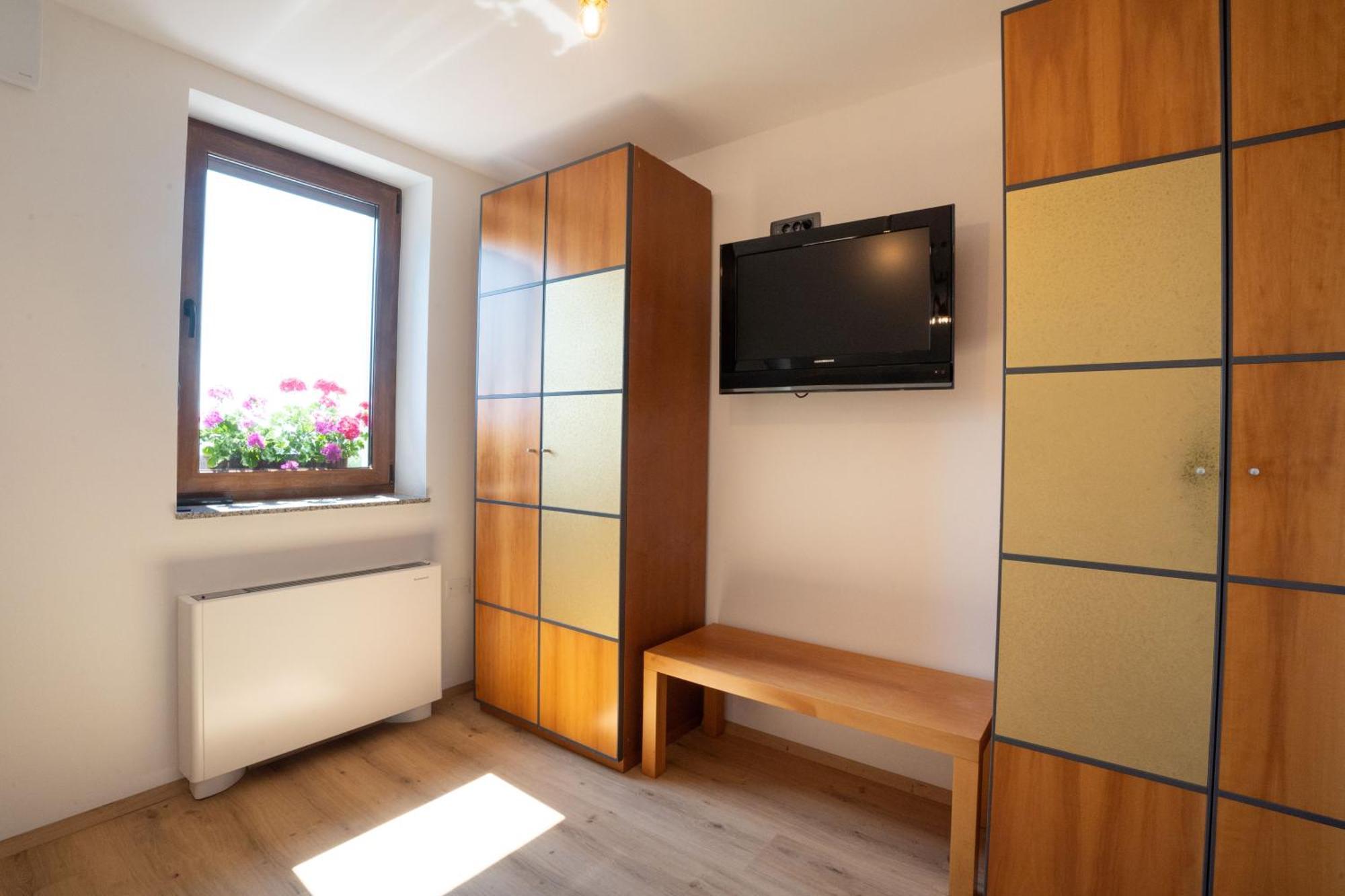 Aparthotel Hom At Vintgar Zgornje Gorje Zimmer foto