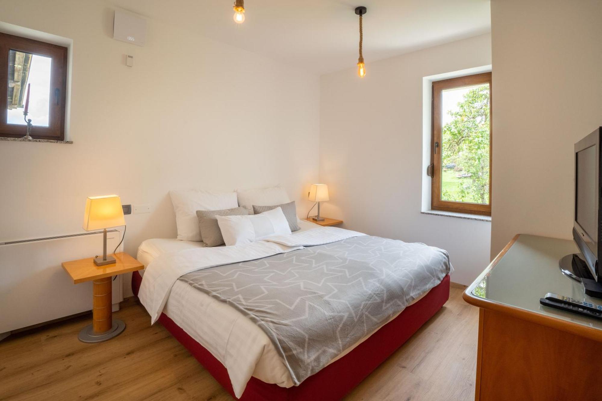 Aparthotel Hom At Vintgar Zgornje Gorje Zimmer foto